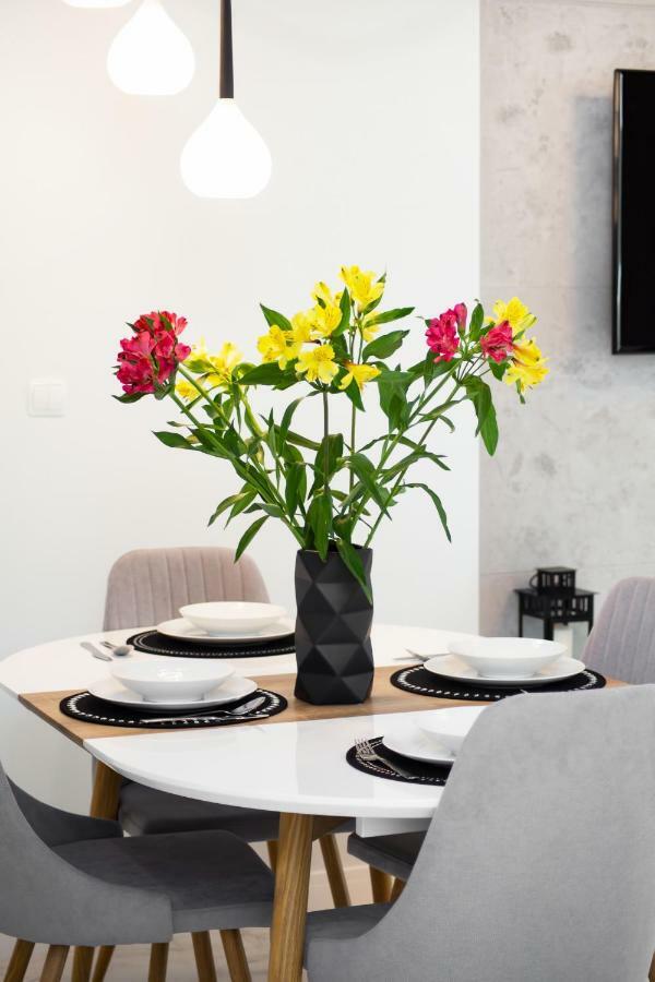 Apartments Warsaw Dzielna By Noclegi Renters 외부 사진