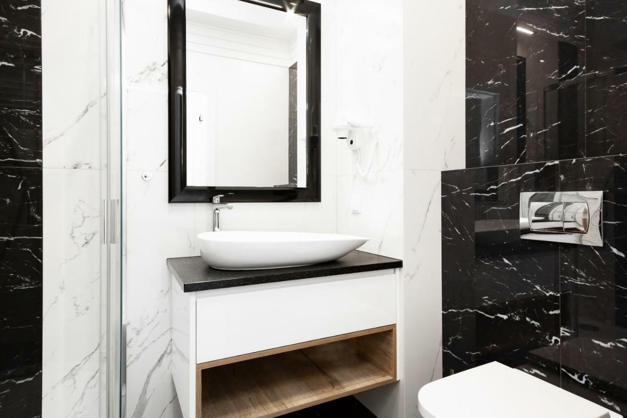 Apartments Warsaw Dzielna By Noclegi Renters 외부 사진
